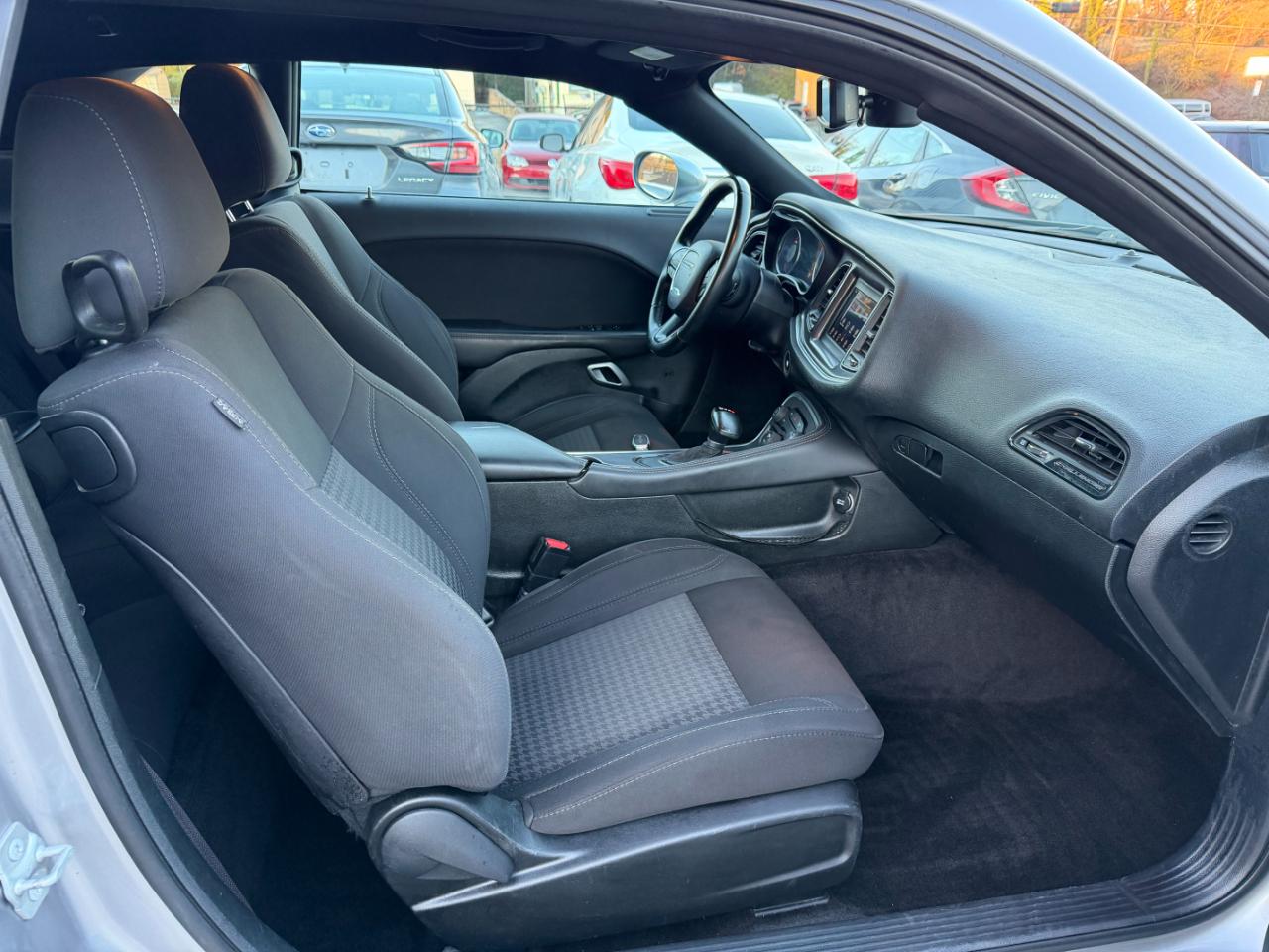 Dodge Challenger SXT 2018