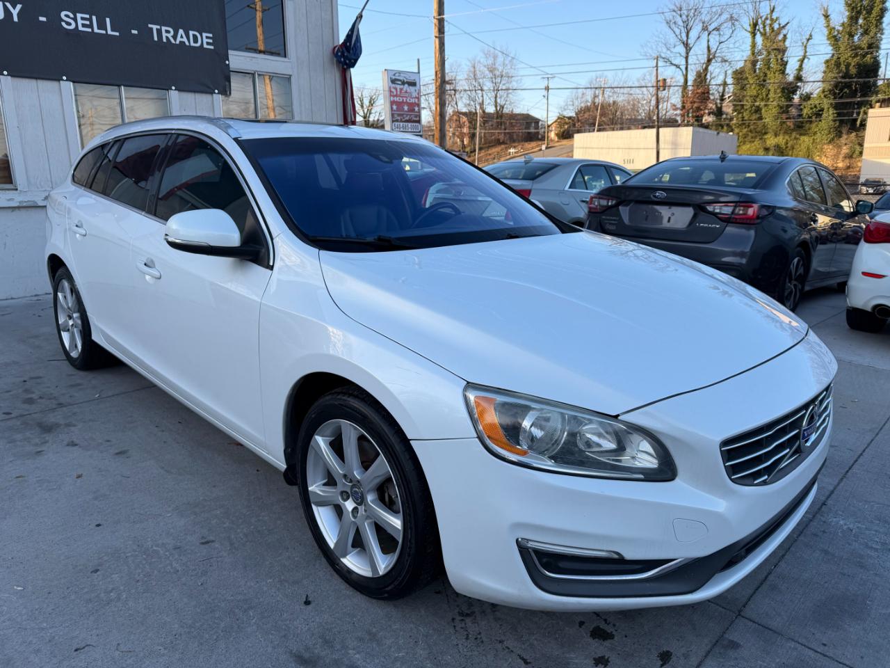 Volvo V60 T5 Premier FWD 2017