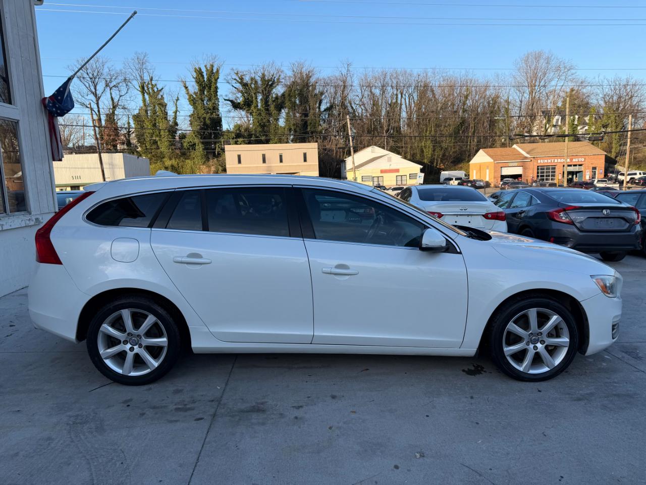 Volvo V60 T5 Premier FWD 2017