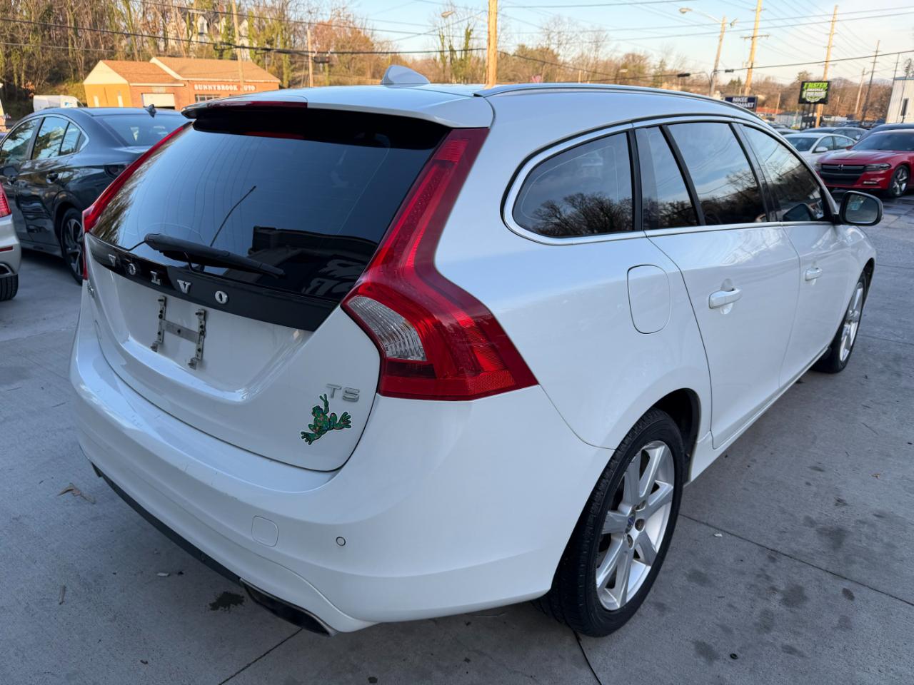 Volvo V60 T5 Premier FWD 2017