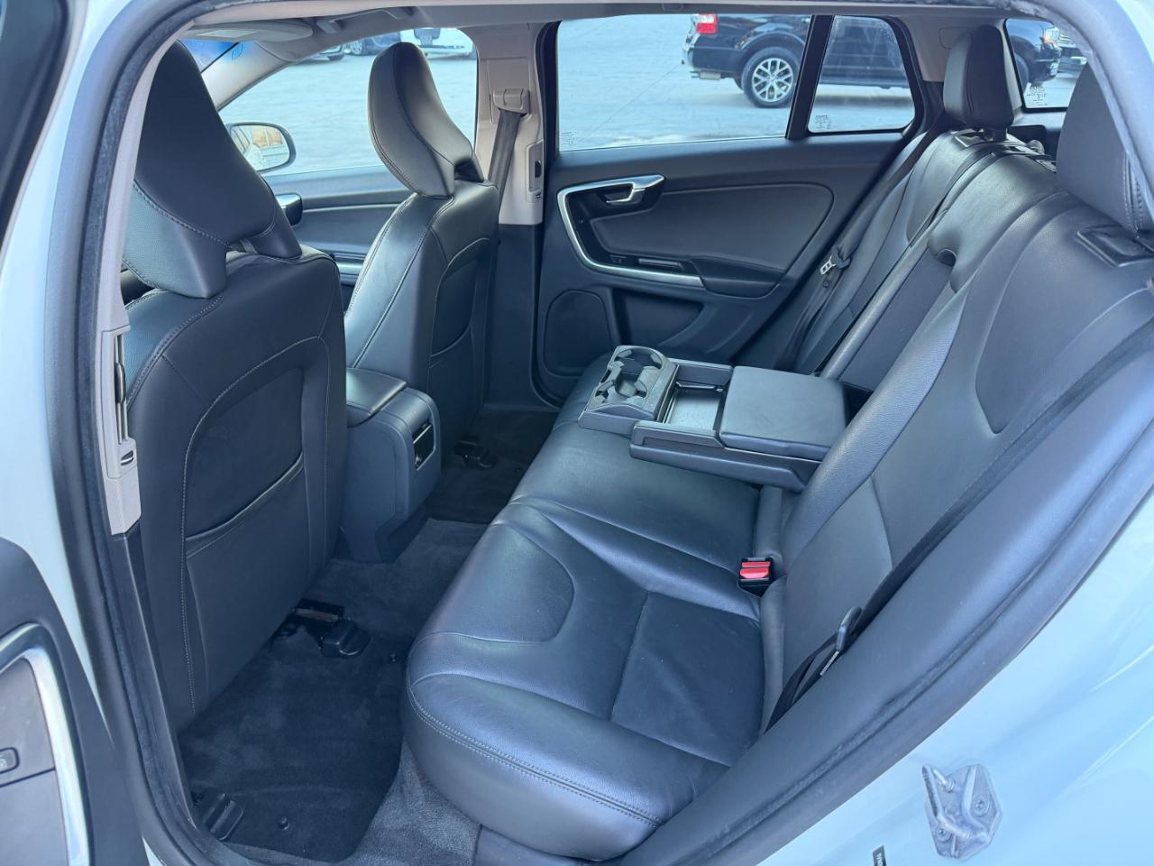 Volvo V60 T5 Premier FWD 2017