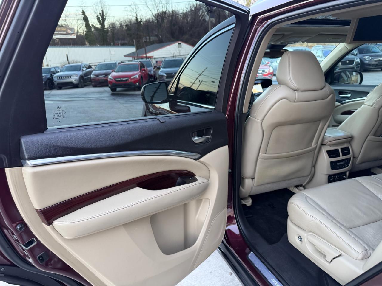 Acura MDX SH-AWD 6-Spd AT w/Advance Package 2014