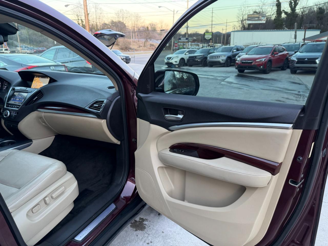 Acura MDX SH-AWD 6-Spd AT w/Advance Package 2014