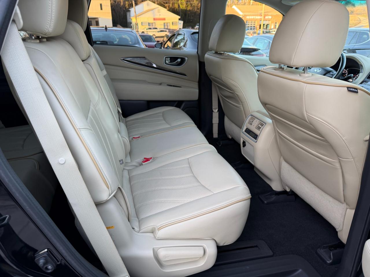 Infiniti QX60 AWD 2015