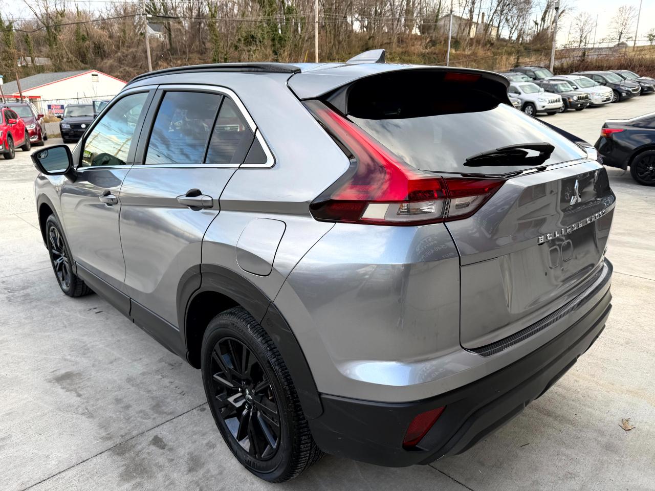 Mitsubishi Eclipse Cross  2024