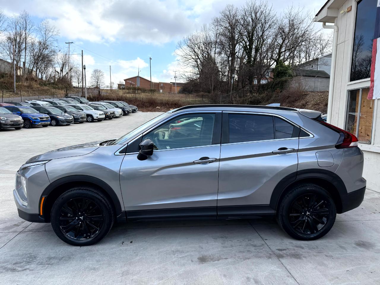 Mitsubishi Eclipse Cross  2024