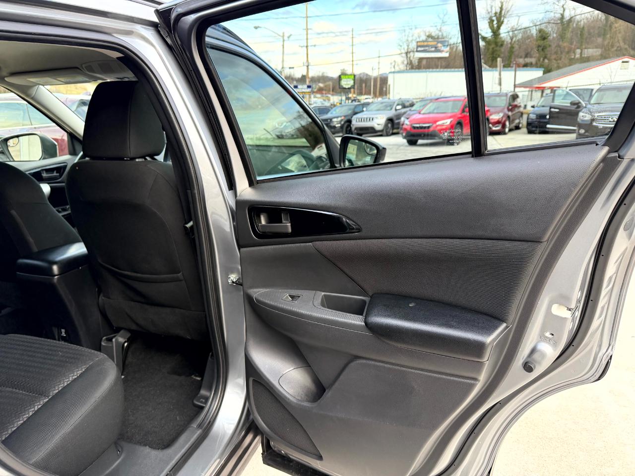 Mitsubishi Eclipse Cross  2024