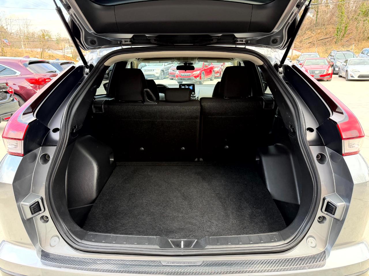 Mitsubishi Eclipse Cross  2024