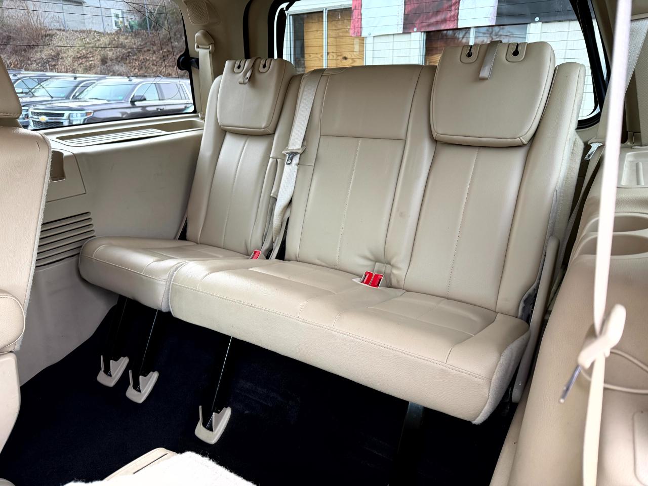 Ford Expedition XLT 4WD 2017