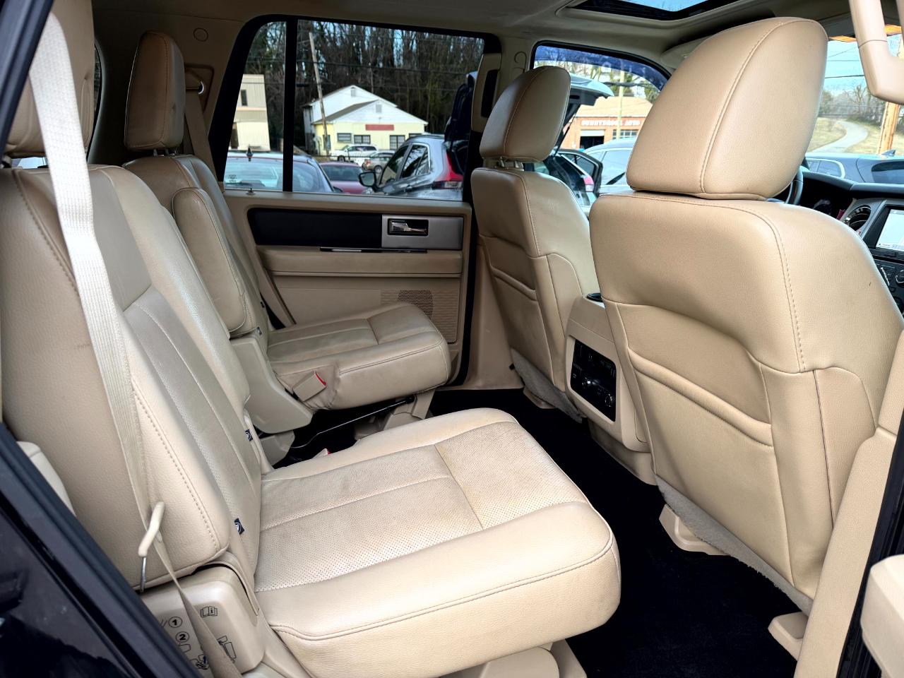 Ford Expedition XLT 4WD 2017