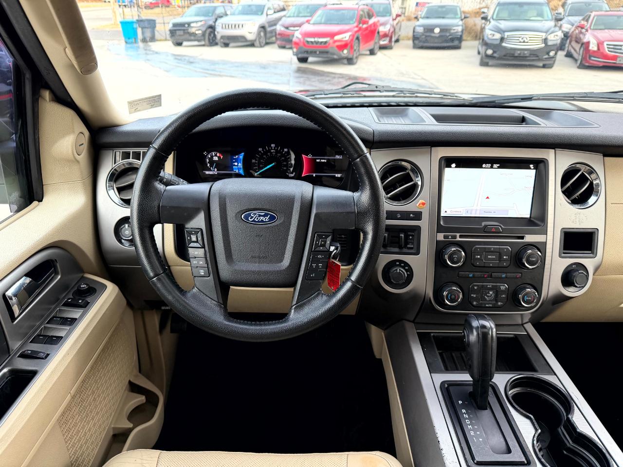 Ford Expedition XLT 4WD 2017