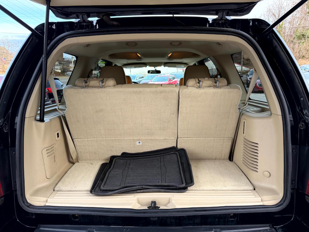 Ford Expedition XLT 4WD 2017