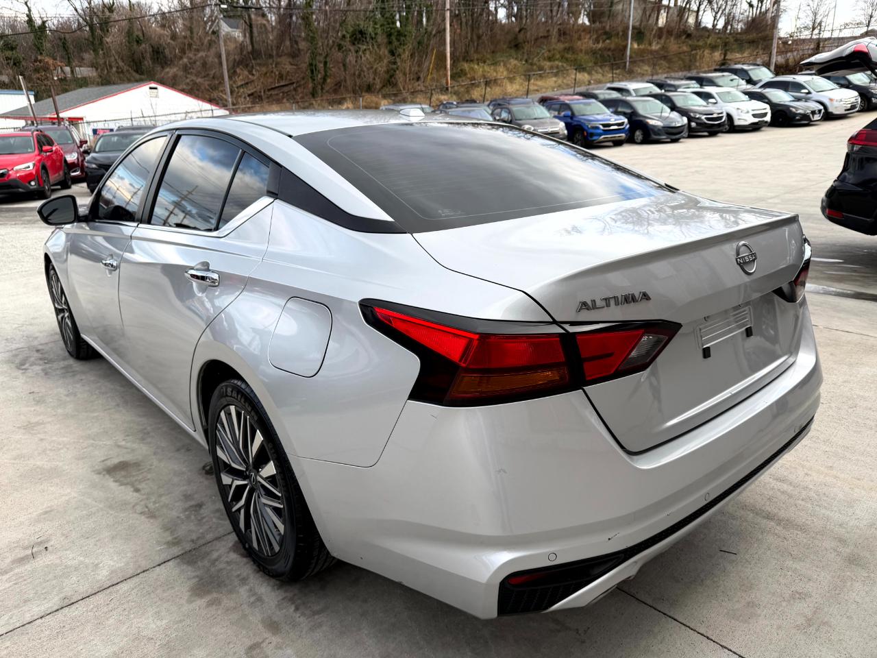 Nissan Altima 2.5 SV 2024