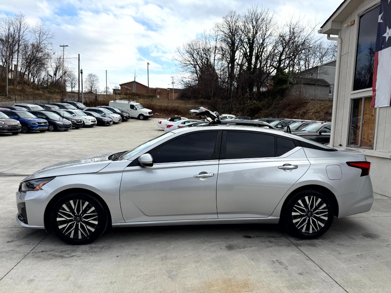 Nissan Altima 2.5 SV 2024