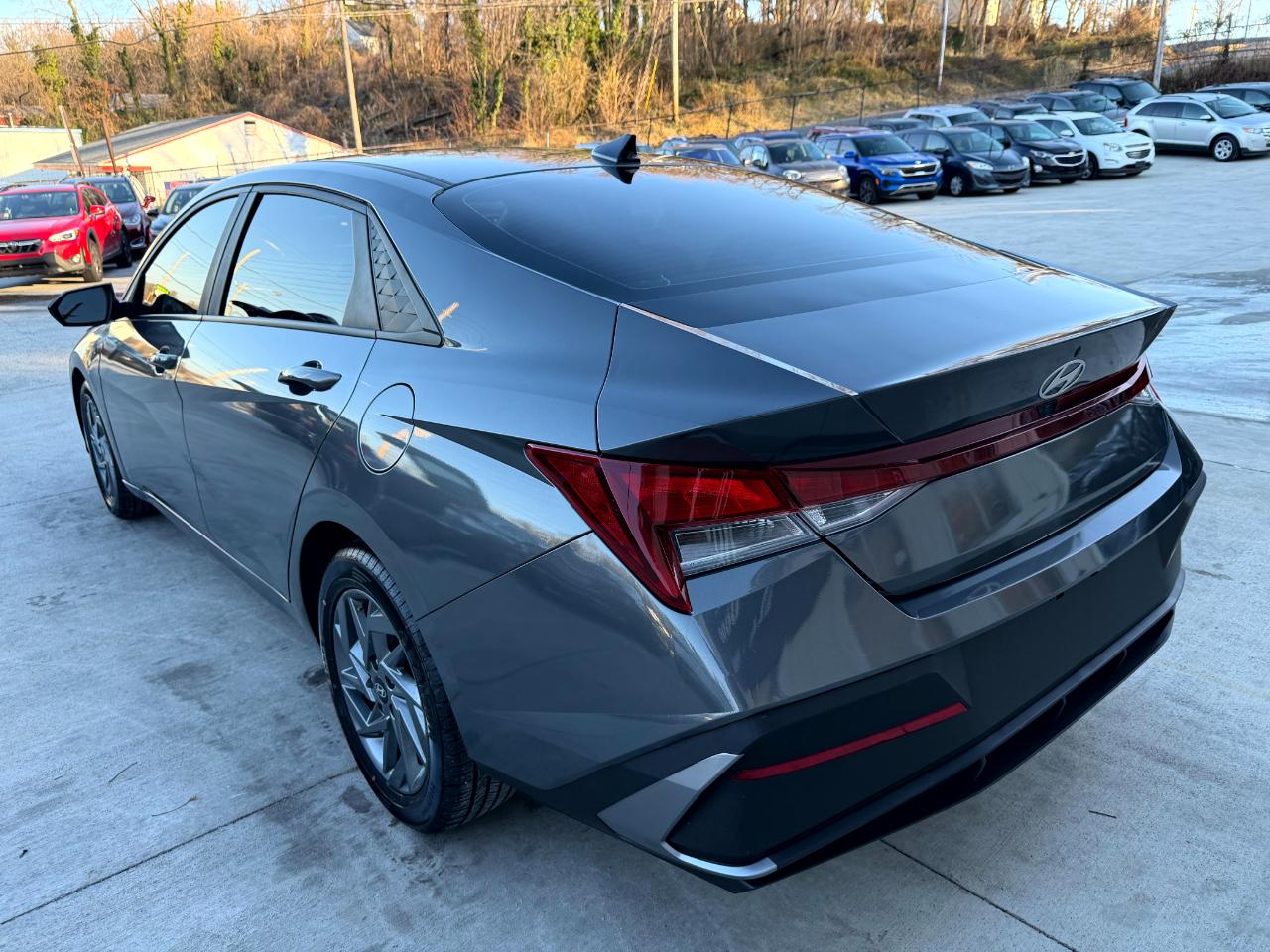 Hyundai Elantra SEL 2024