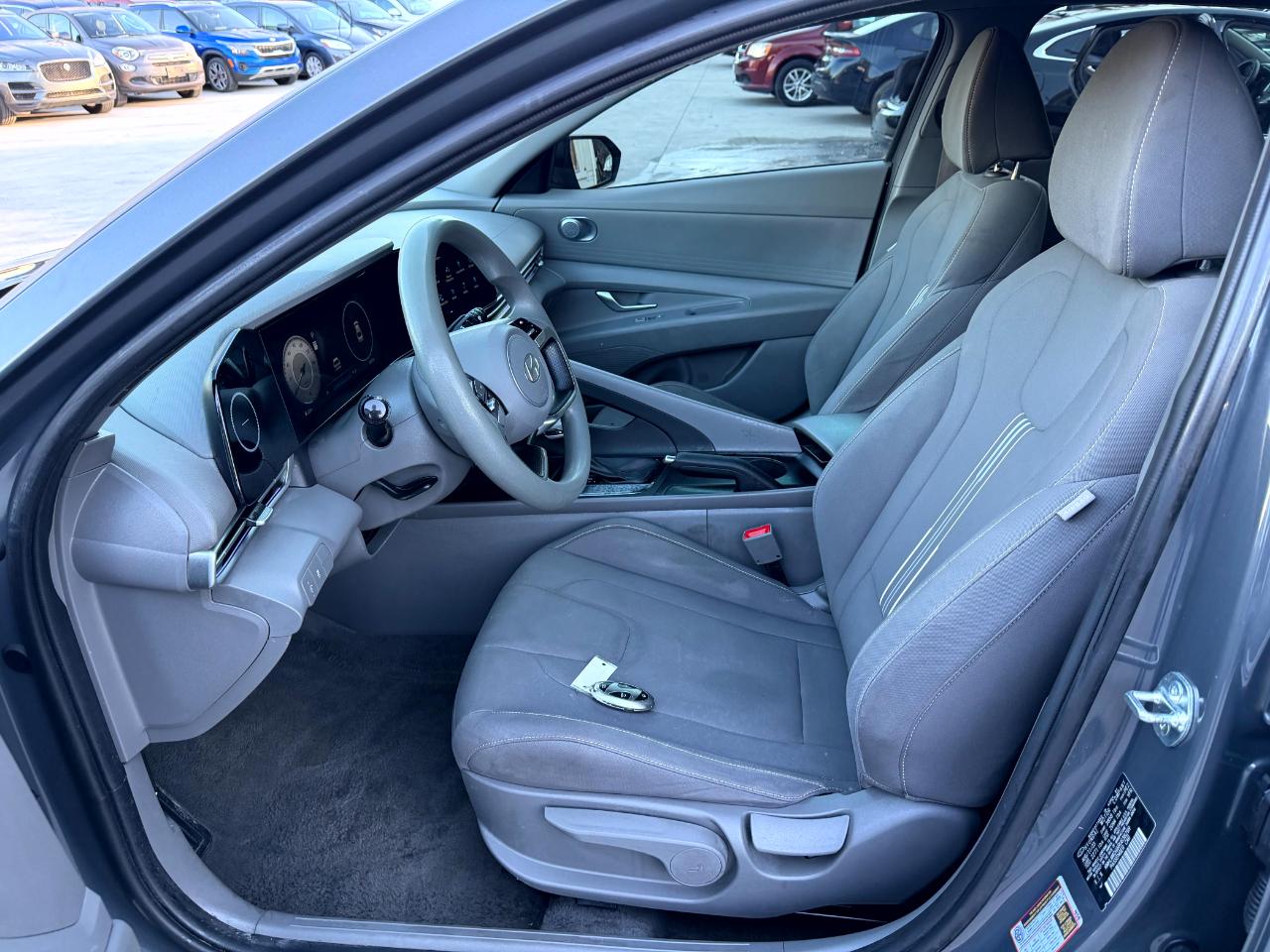 Hyundai Elantra SEL 2024