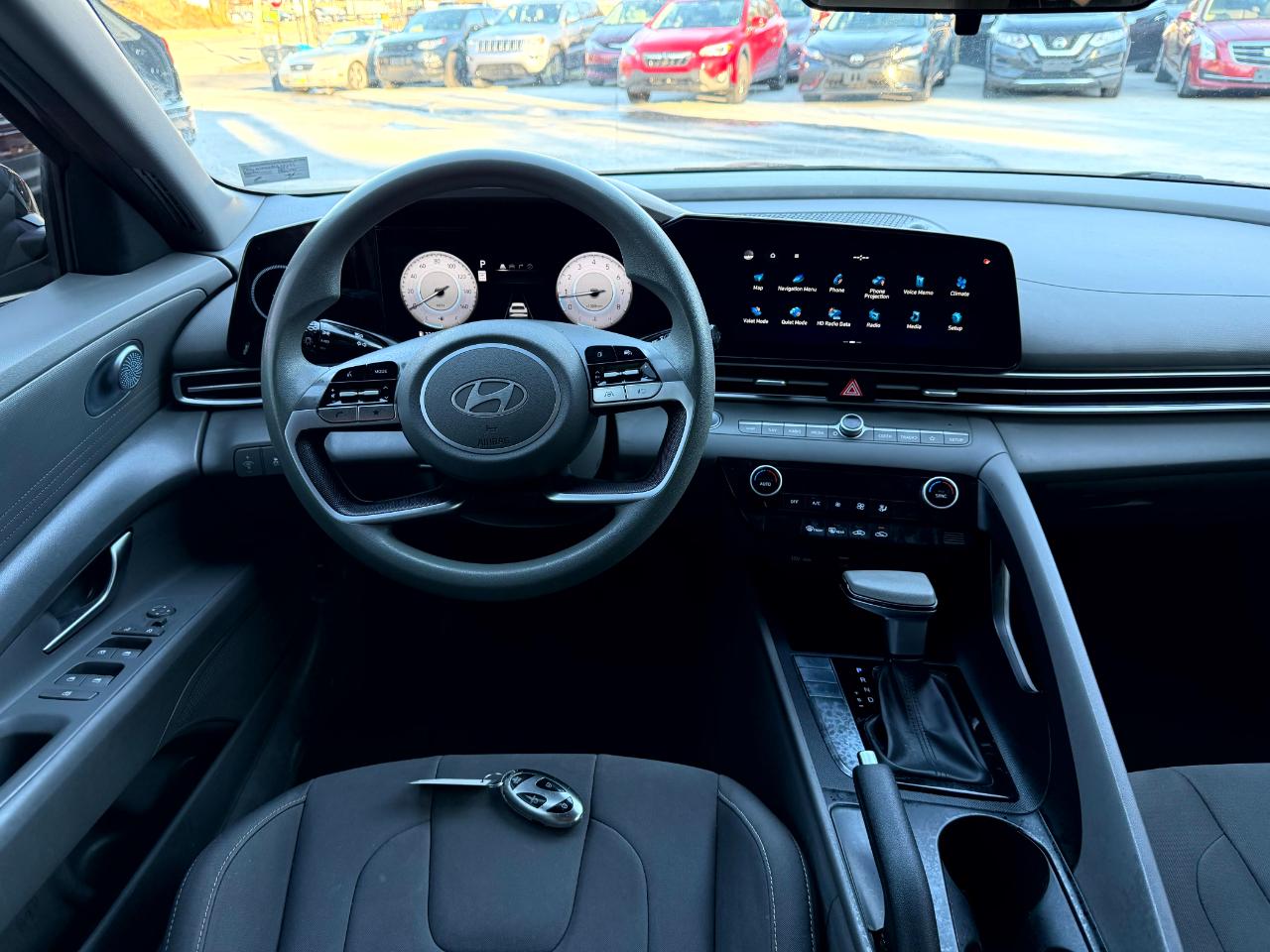 Hyundai Elantra SEL 2024