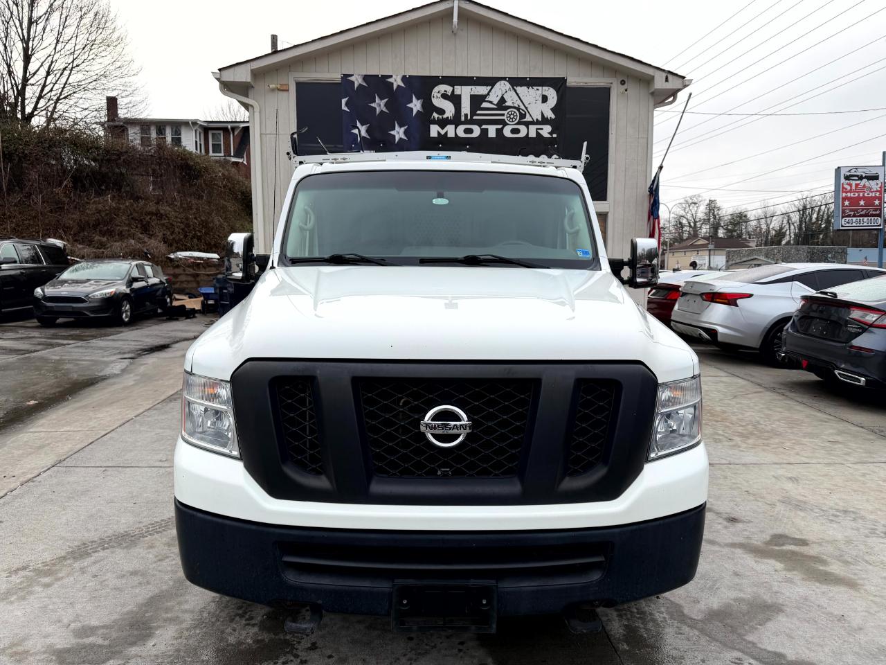 Nissan NV Cargo 3500 HD SV 2016