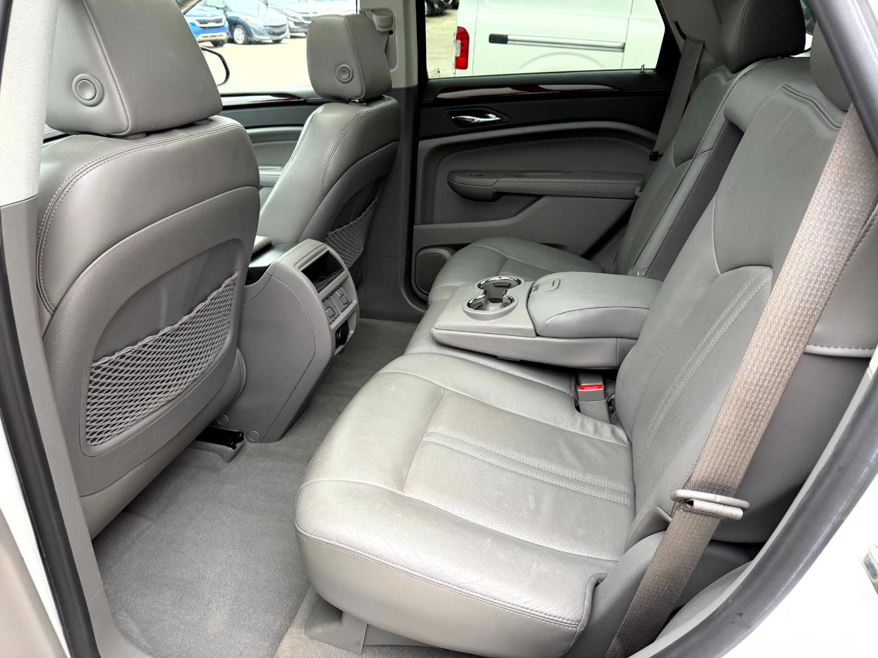 Cadillac SRX Luxury Collection 2010