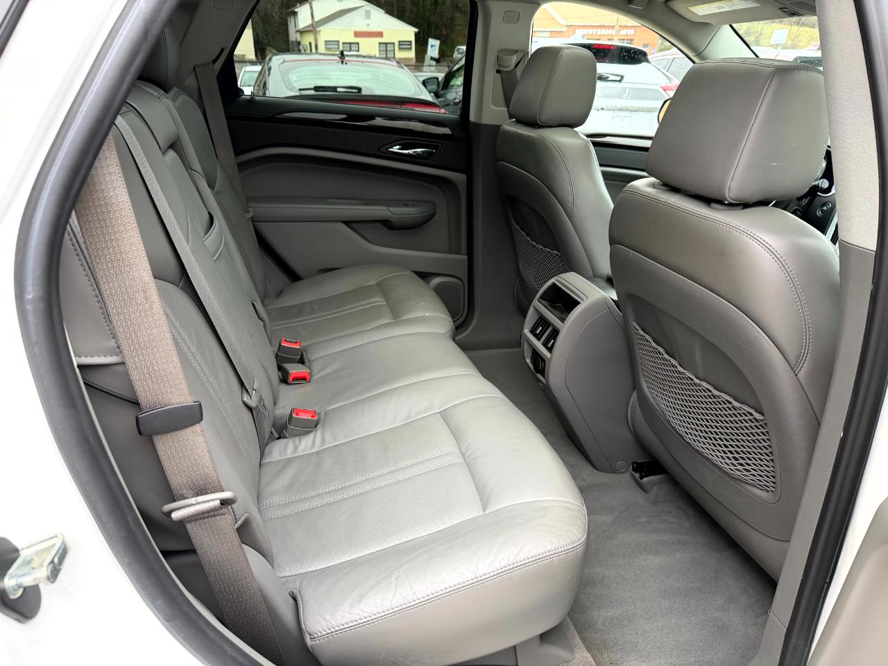 Cadillac SRX Luxury Collection 2010