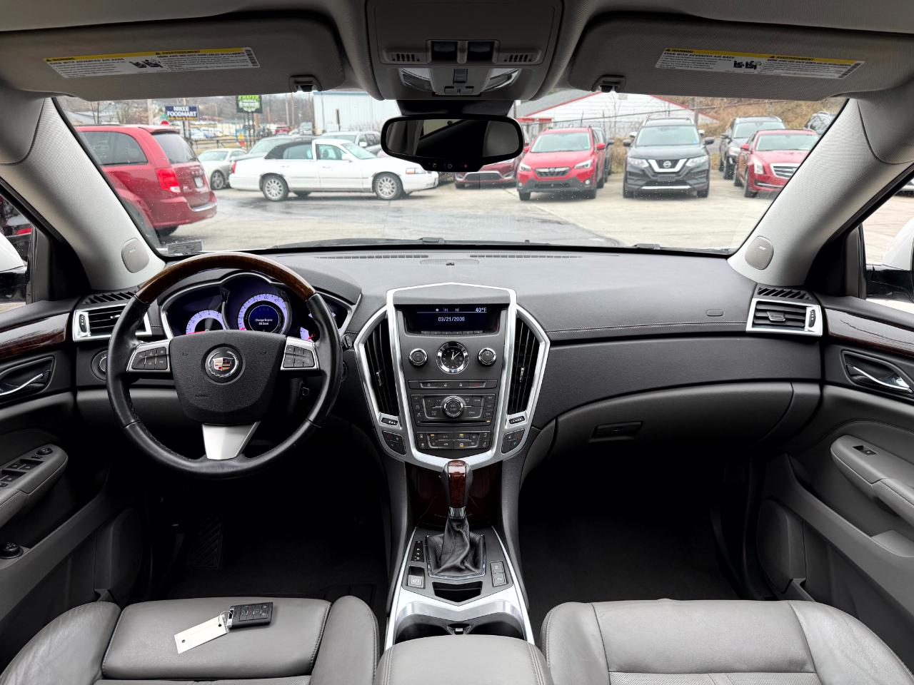 Cadillac SRX Luxury Collection 2010