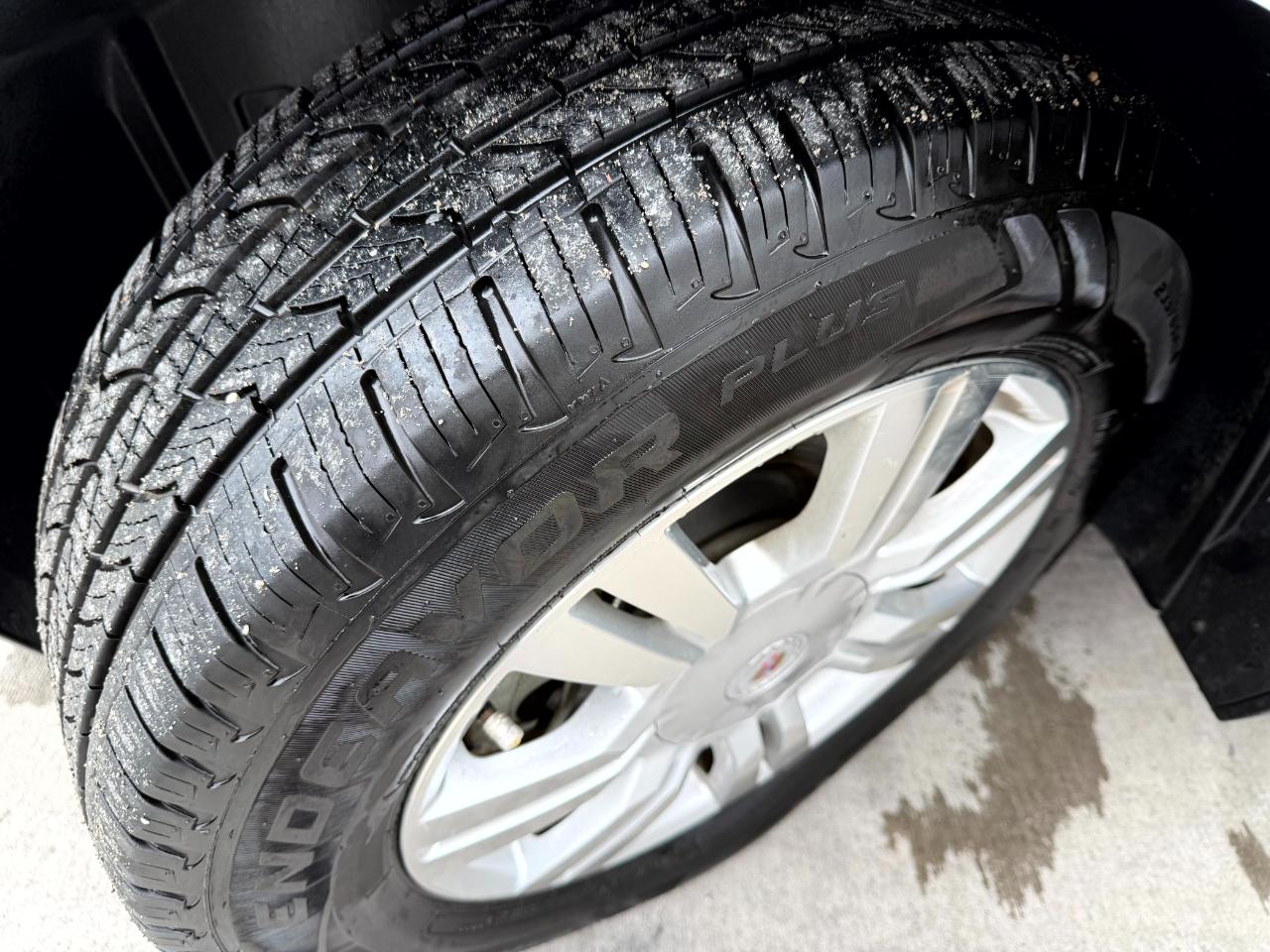 Cadillac SRX Luxury Collection 2010