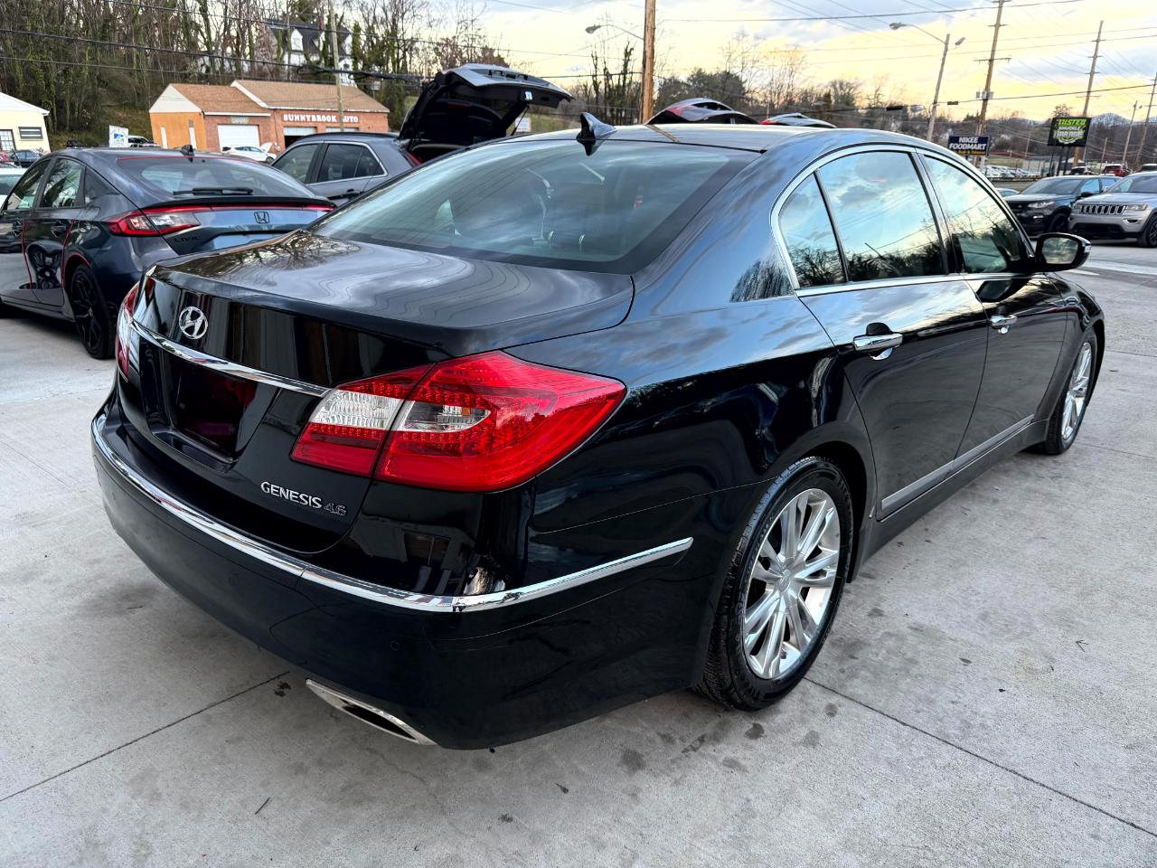 Hyundai Genesis 4.6L 2012