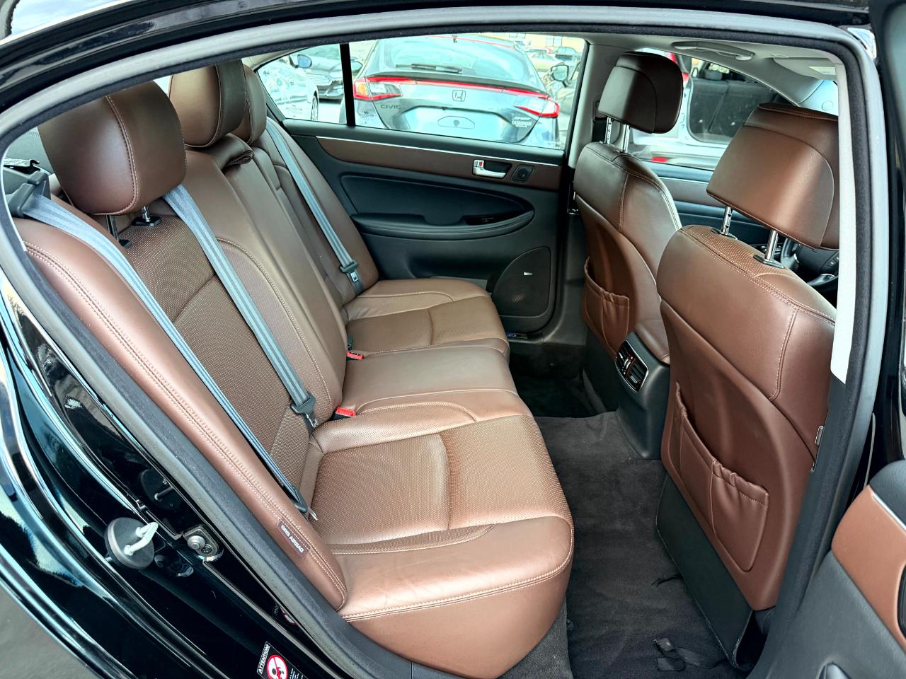 Hyundai Genesis 4.6L 2012