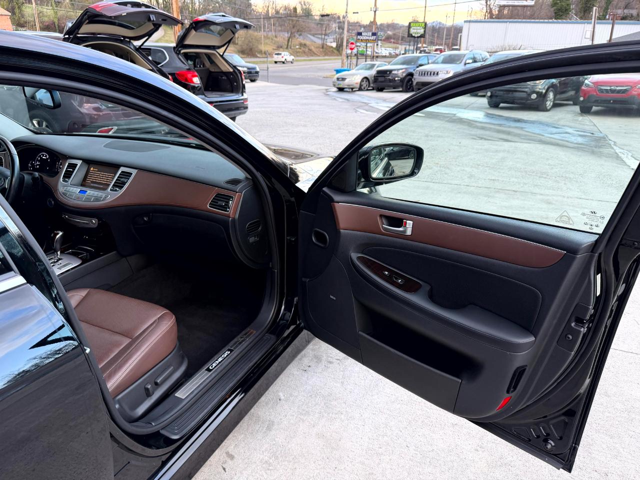 Hyundai Genesis 4.6L 2012