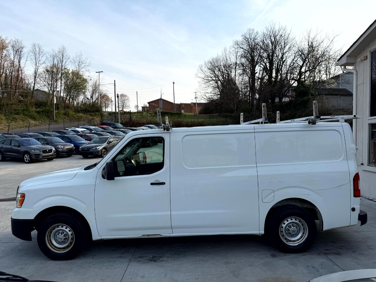 Nissan NV Cargo 1500 SV 2018