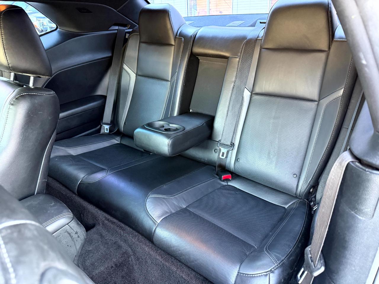 Dodge Challenger SXT Plus 2018