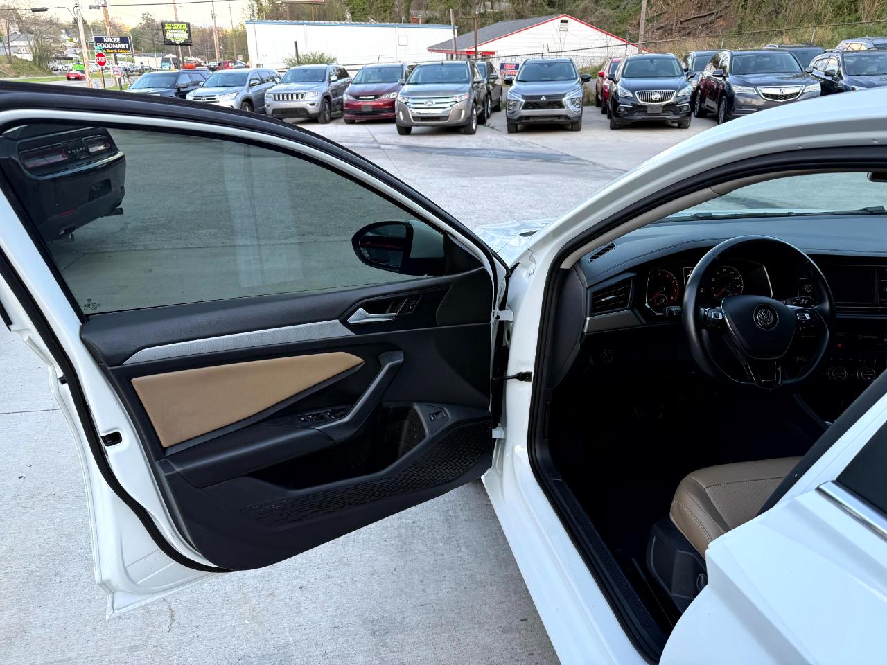 Volkswagen Jetta 1.4T SE 8A 2019