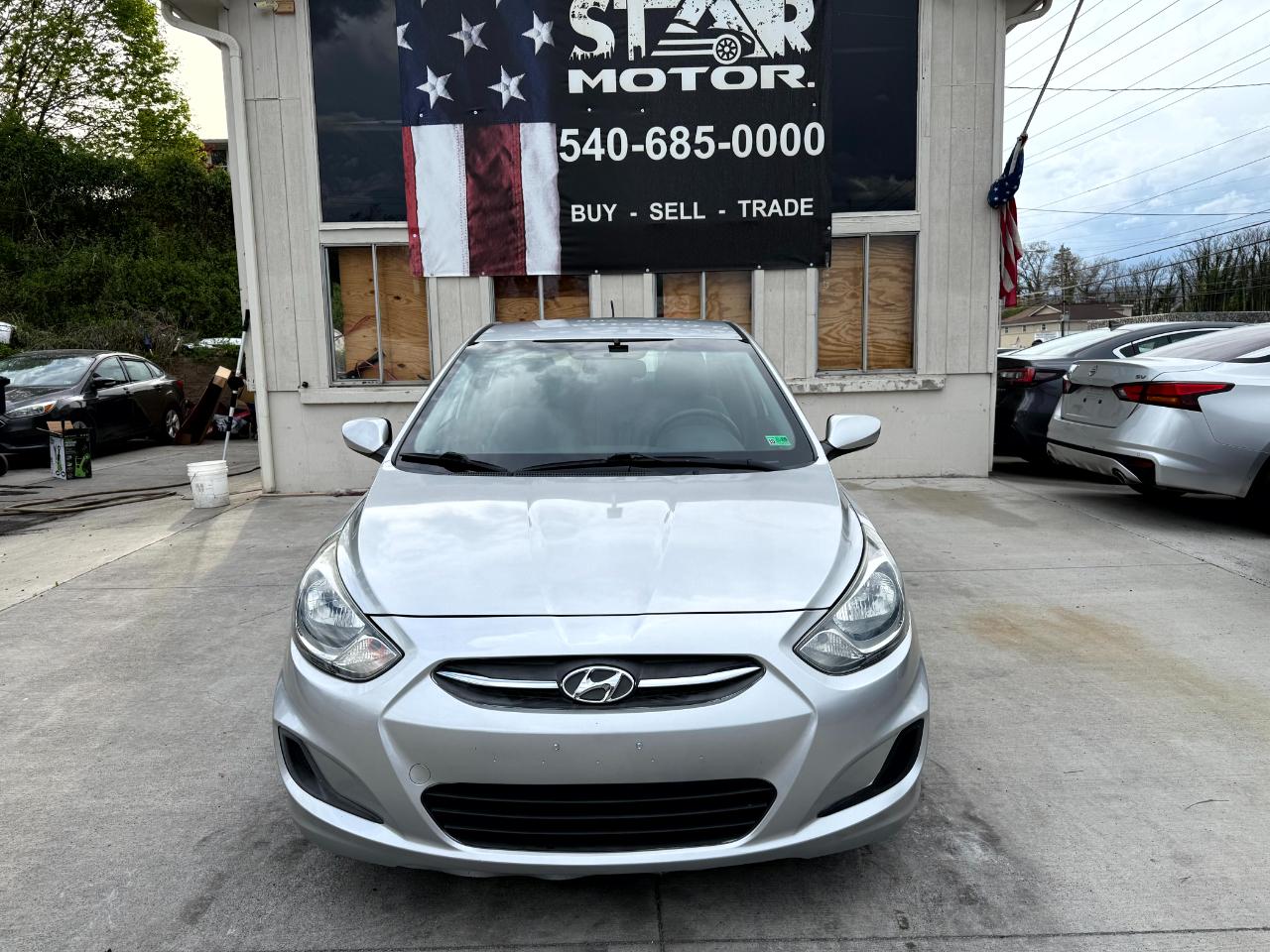 Hyundai Accent GLS 4-Door 2014