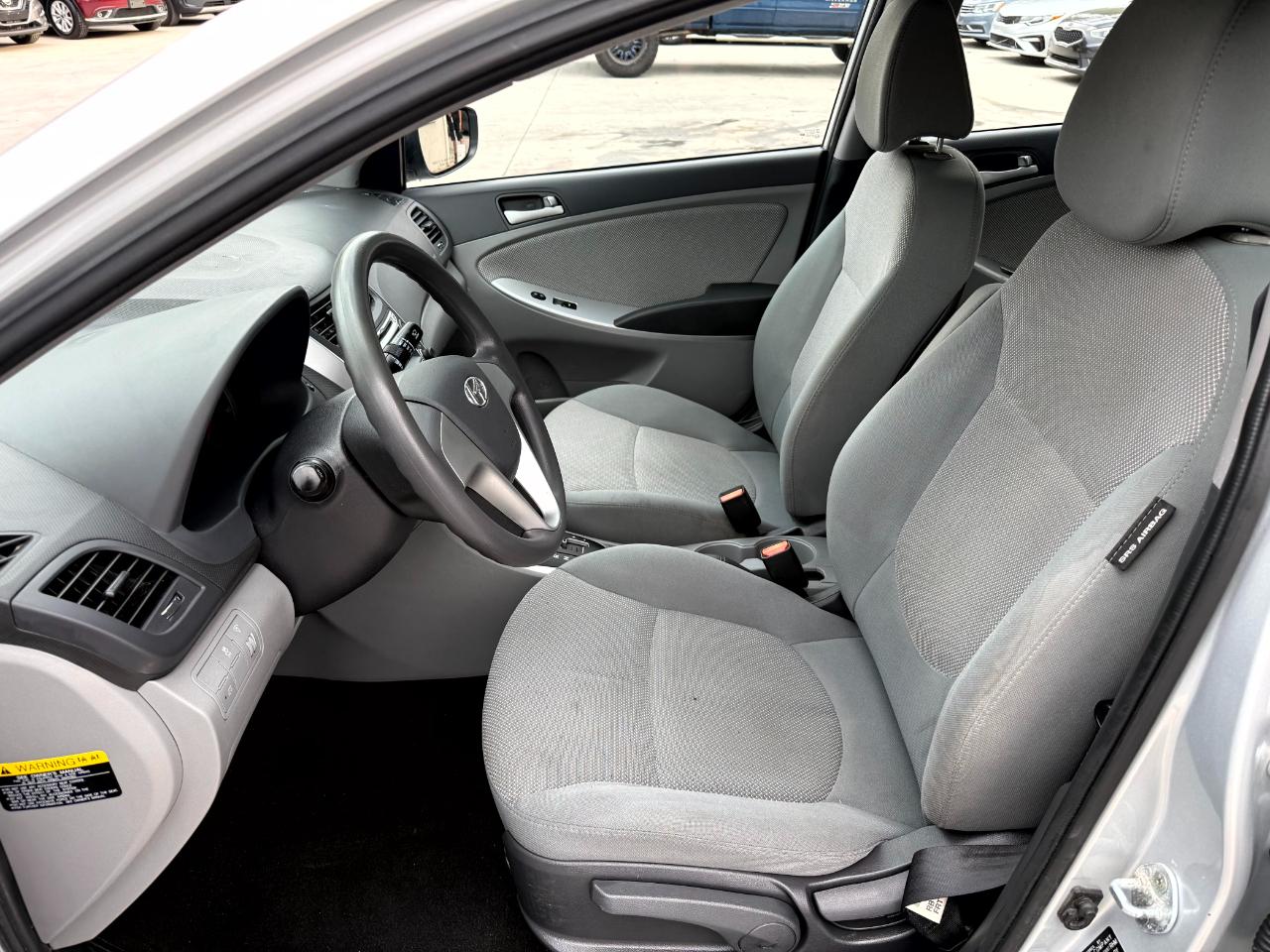 Hyundai Accent GLS 4-Door 2014