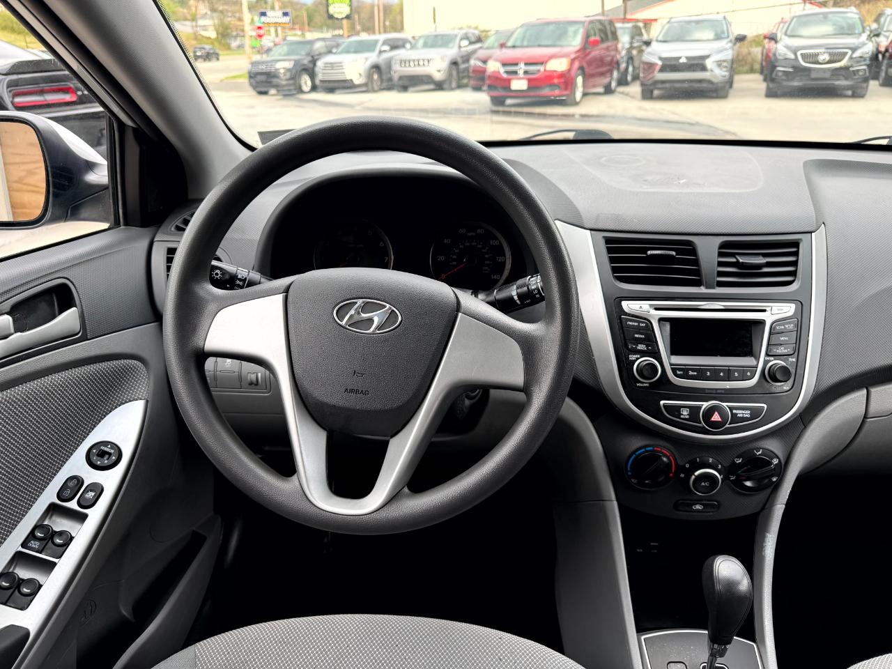 Hyundai Accent GLS 4-Door 2014