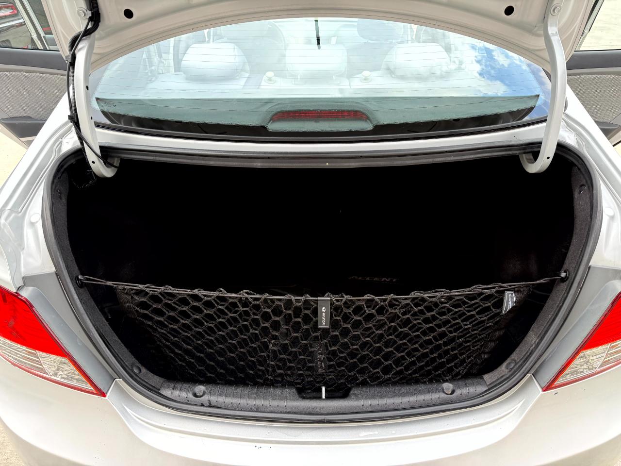 Hyundai Accent GLS 4-Door 2014