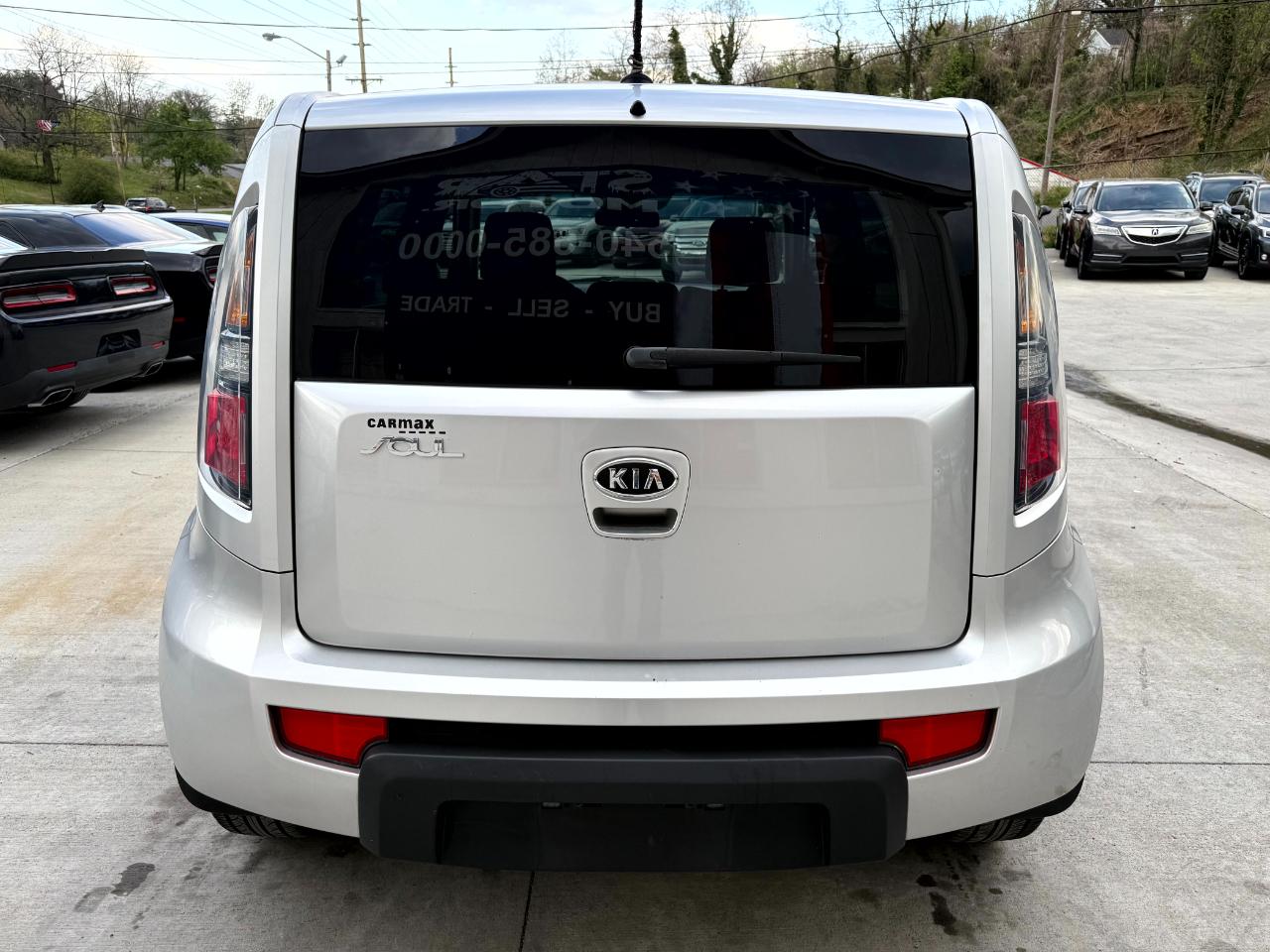 Kia Soul + 2010