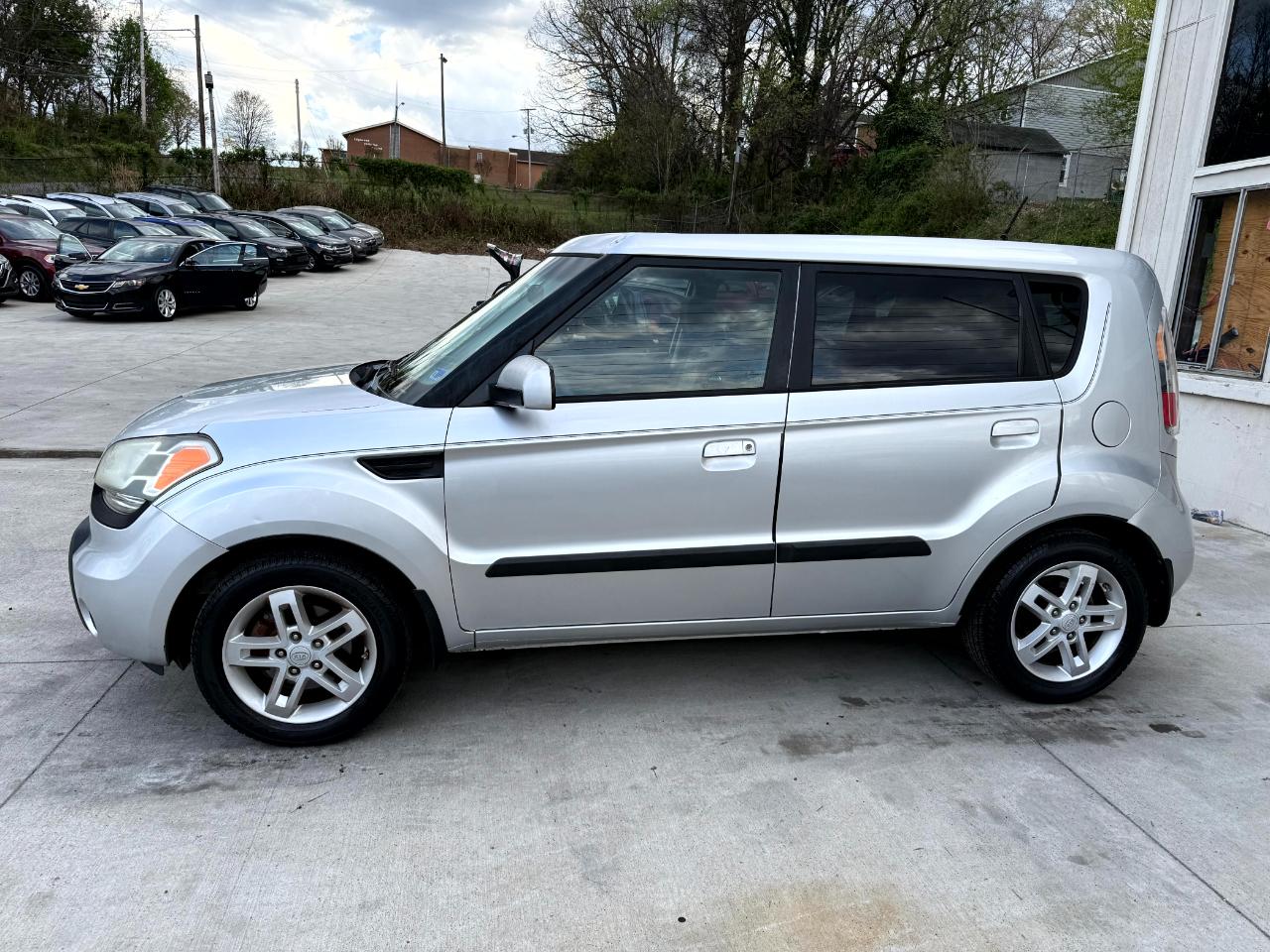 Kia Soul + 2010