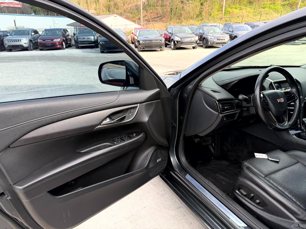 Cadillac ATS 2.5L Standard RWD 2015