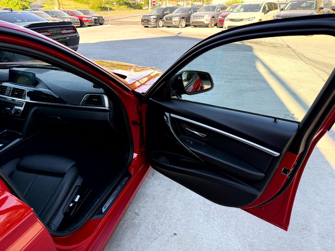 BMW 3-Series 330i xDrive 2018