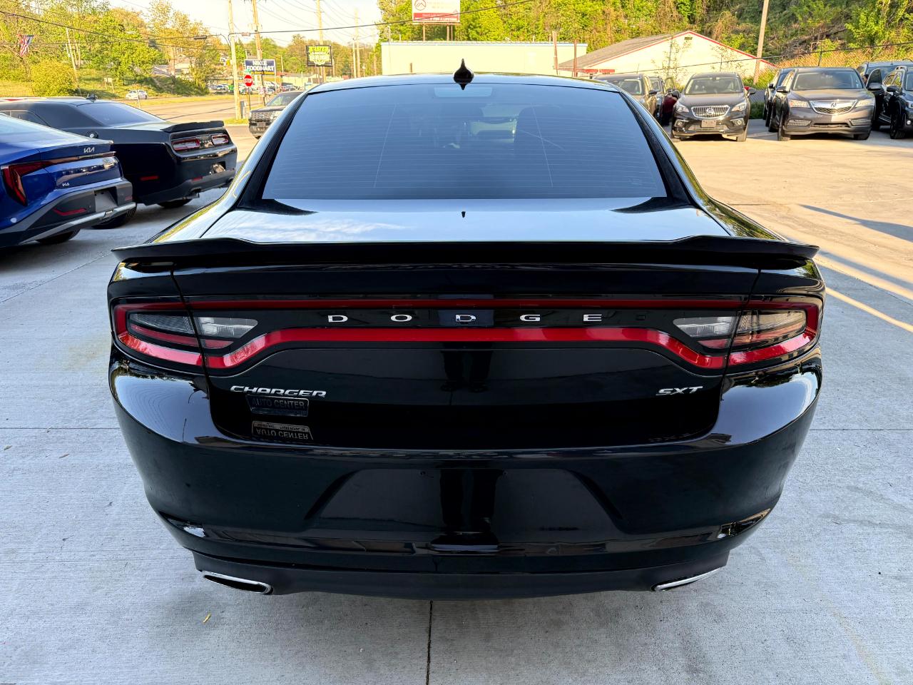 Dodge Charger SXT 2017