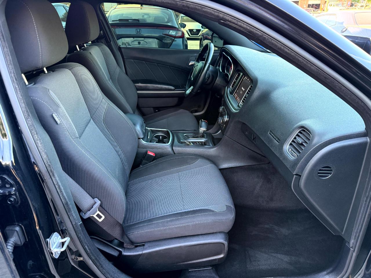 Dodge Charger SXT 2017