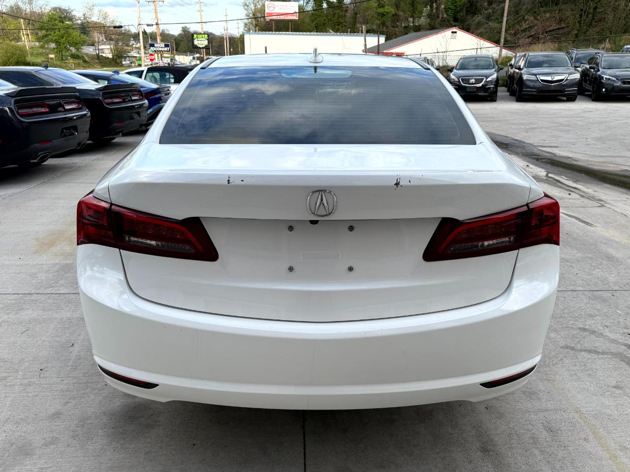 Acura TLX 9-Spd AT 2017