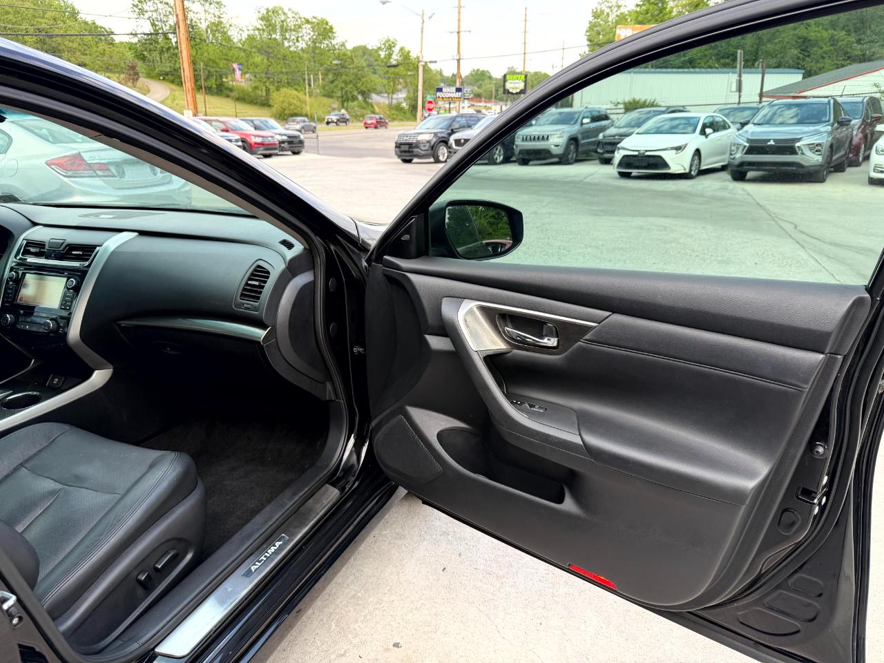 Nissan Altima 2.5 SV 2015