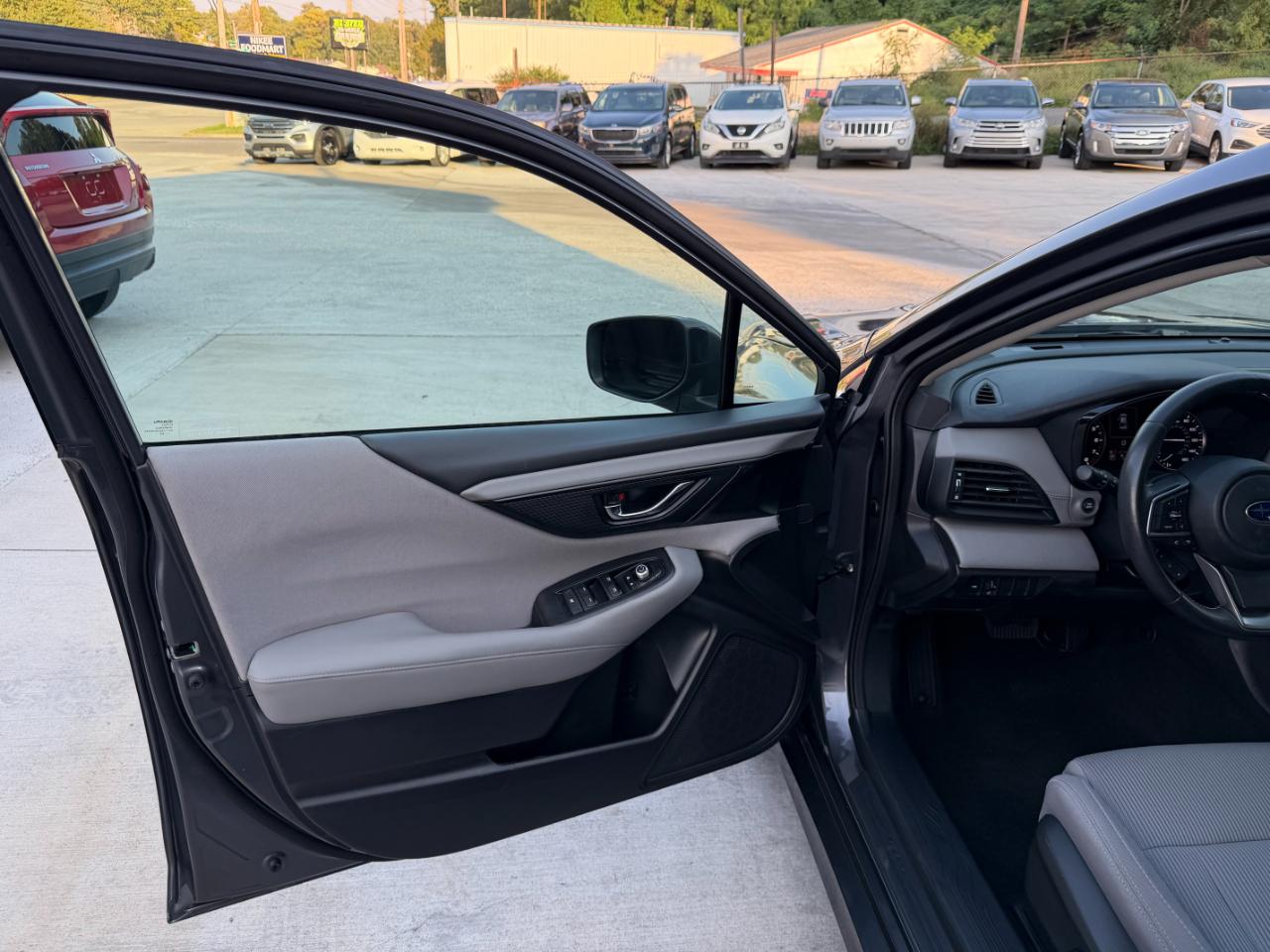 Subaru Legacy Premium 2022