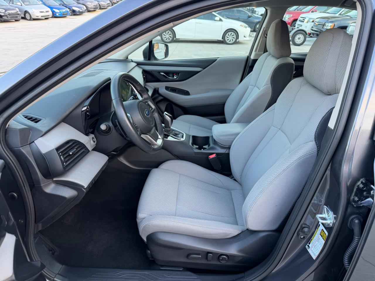 Subaru Legacy Premium 2022