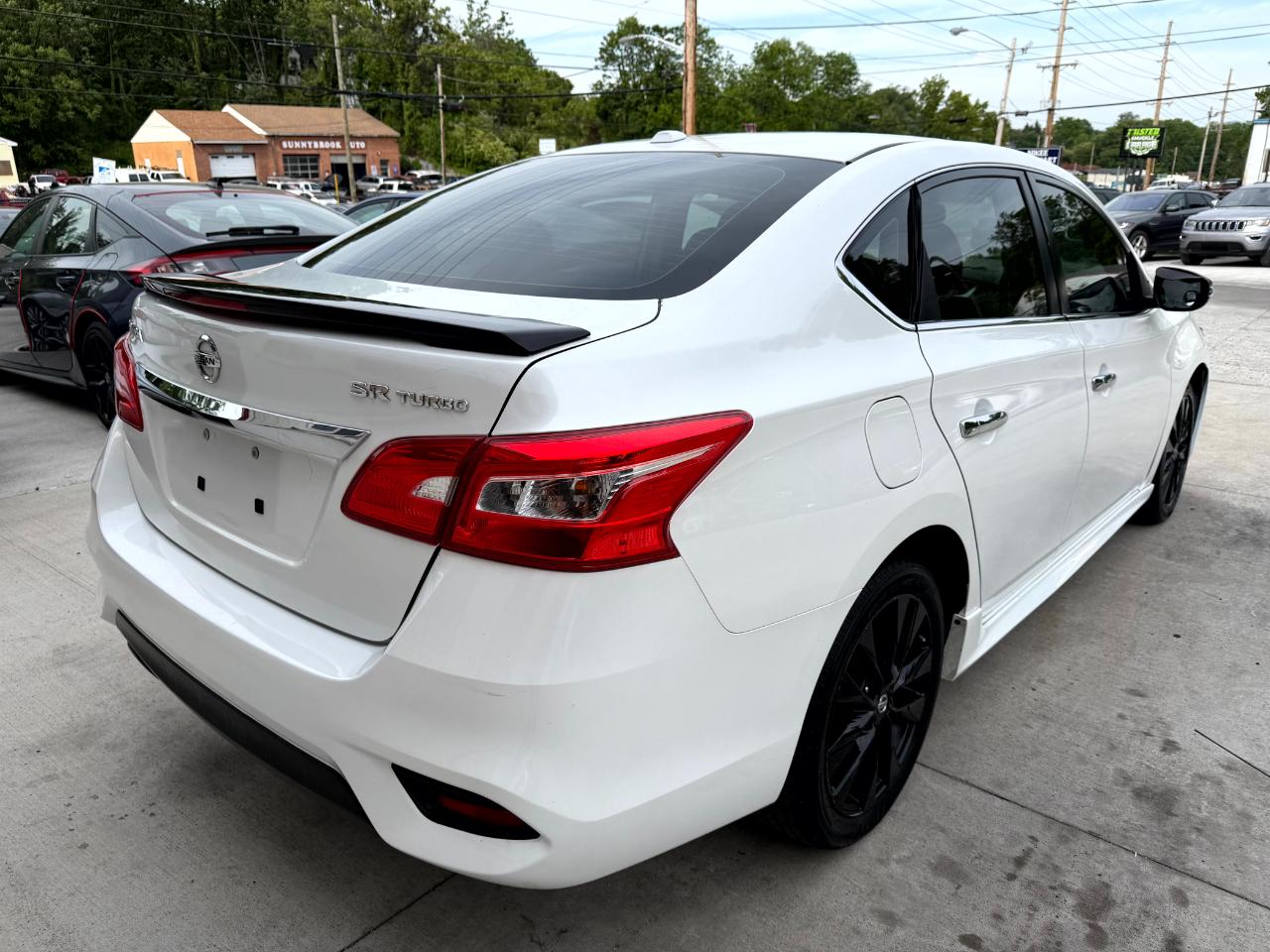 Nissan Sentra SR TURBO 6MT 2017