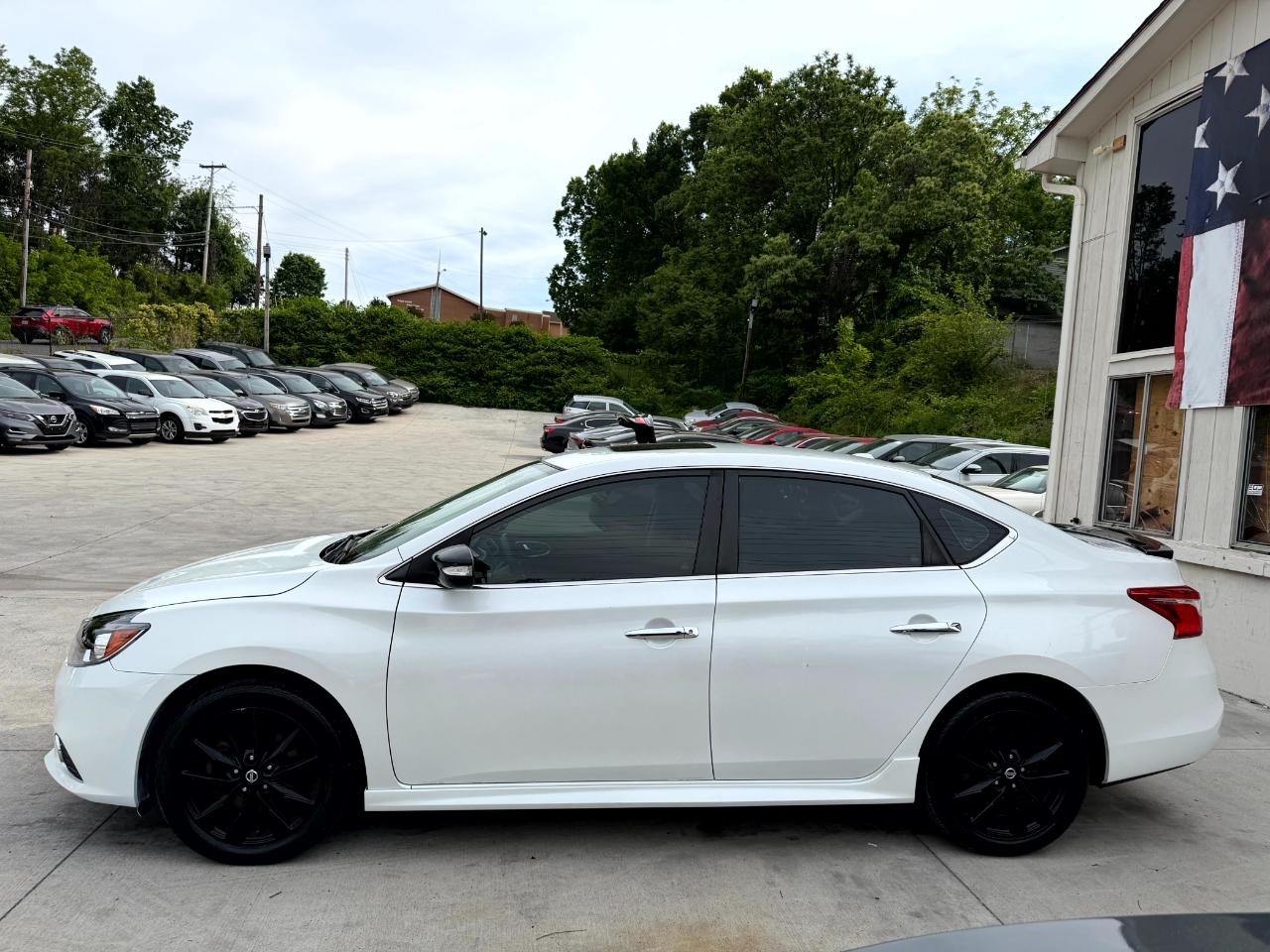 Nissan Sentra SR TURBO 6MT 2017