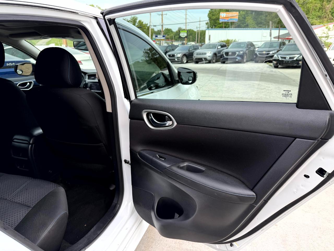 Nissan Sentra SR TURBO 6MT 2017