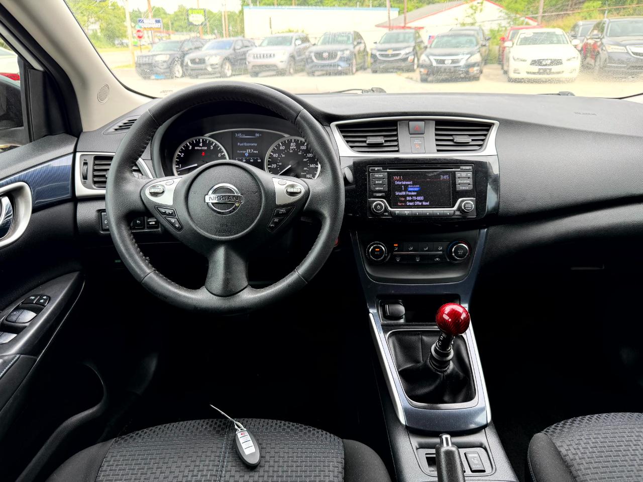 Nissan Sentra SR TURBO 6MT 2017
